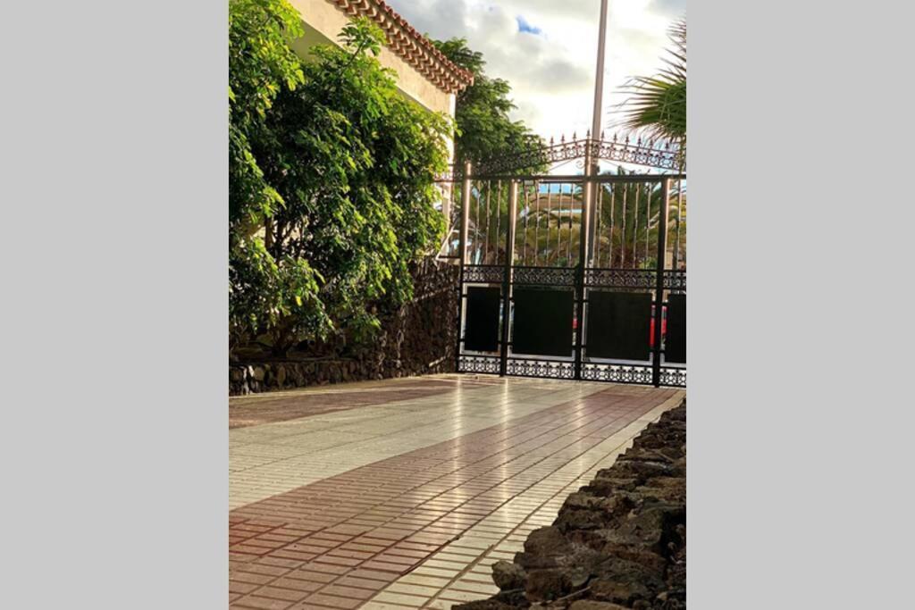 Jardines Del Sur, Ocean View Apartman Buzanada Kültér fotó
